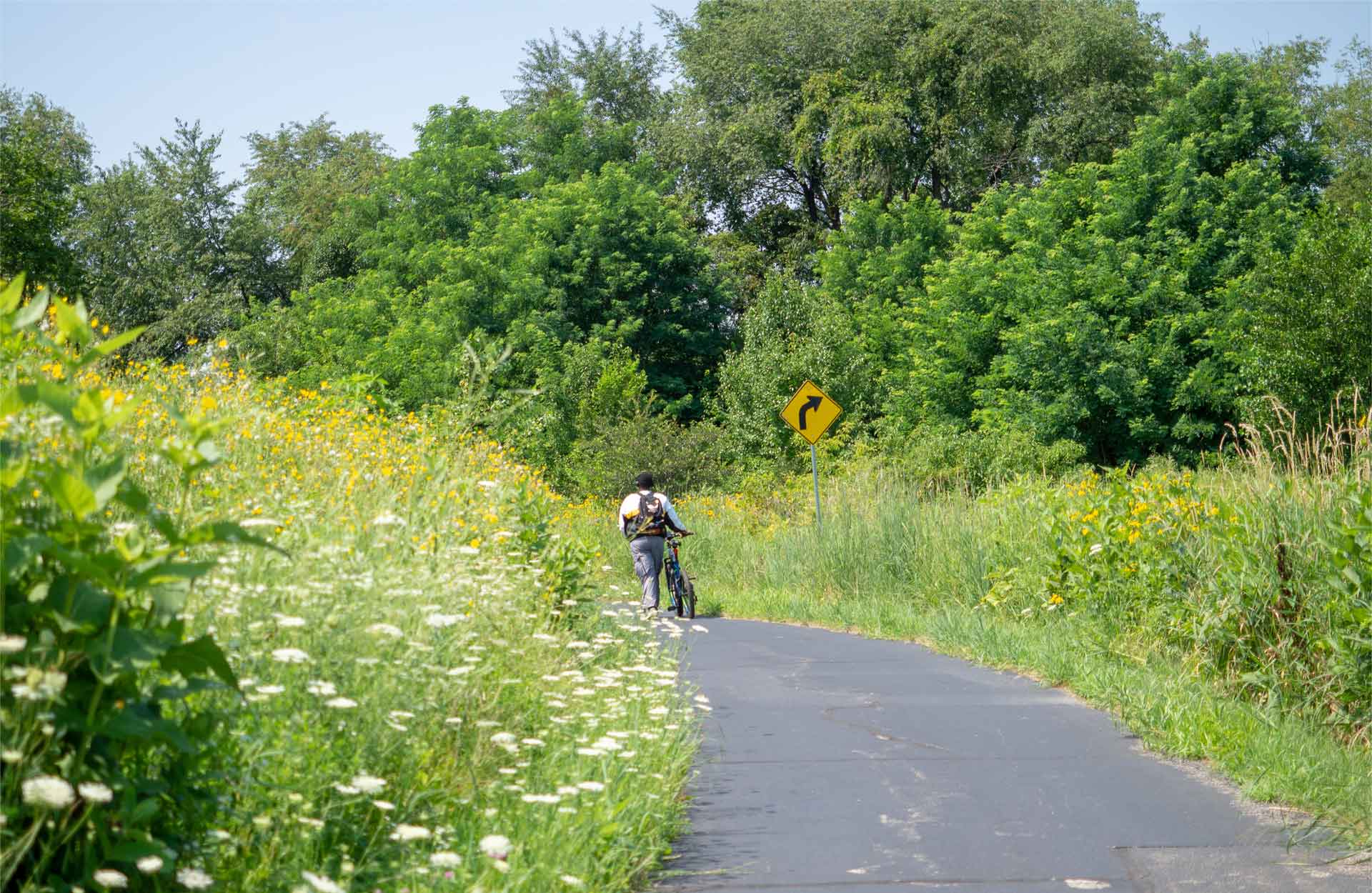Bolingbrook Park DistrictDuPage River Greenway Trail